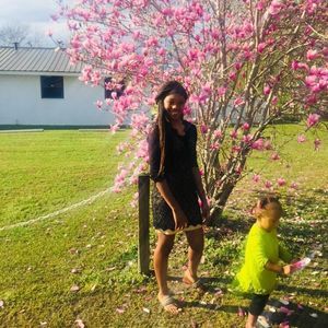 Meet your Posher, Alantis